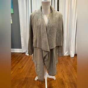 Sheinside tan and white knitted open front cardigan women’s size large EUC